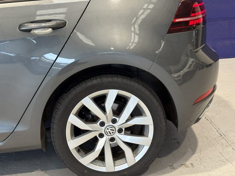 Volkswagen Golf 7 2.0 TDI 150CH DSG7 - Toit ouvrant - Siege chauffants - CARPLAY 