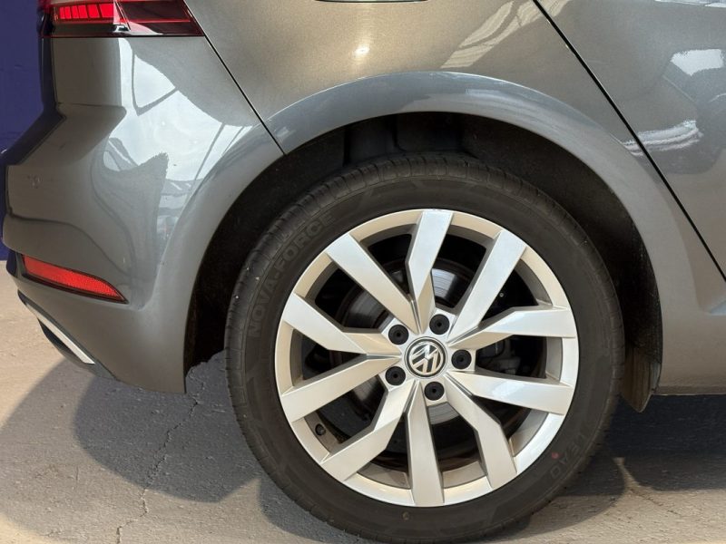 Volkswagen Golf 7 2.0 TDI 150CH DSG7 - Toit ouvrant - Siege chauffants - CARPLAY 