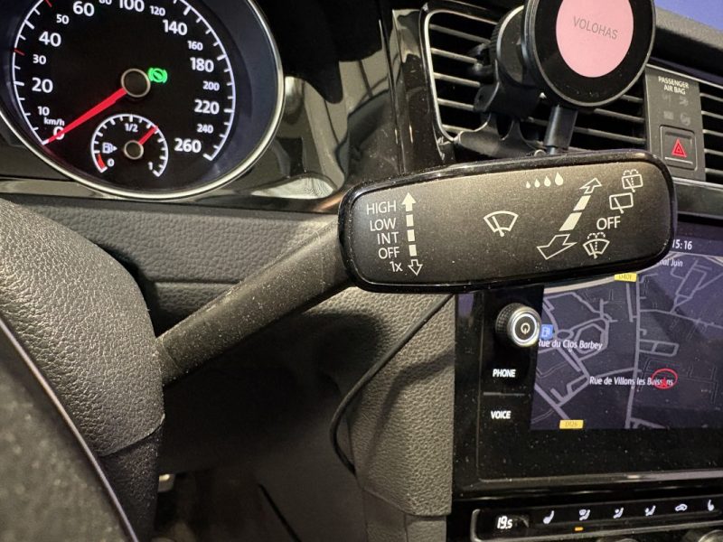 Volkswagen Golf 7 2.0 TDI 150CH DSG7 - Toit ouvrant - Siege chauffants - CARPLAY 