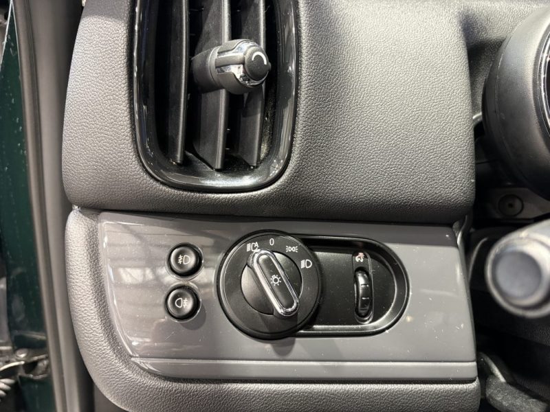Mini Countryman  Cooper D 150ch - Intérieur Cuir -  Crochet dattelage  -  Feux full led 