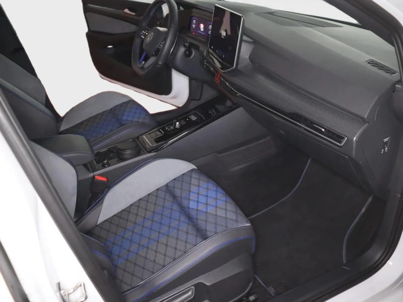 NEW VOLKSWAGEN GOLF 8R 2.0 TSI 333ch 4MOTION 1090€/MOIS