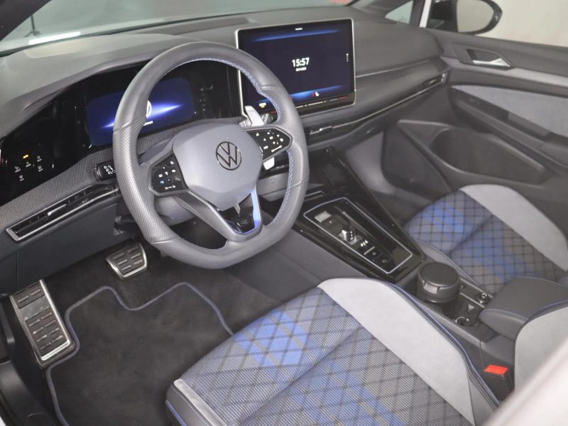 NEW VOLKSWAGEN GOLF 8R 2.0 TSI 333ch 4MOTION 1090€/MOIS