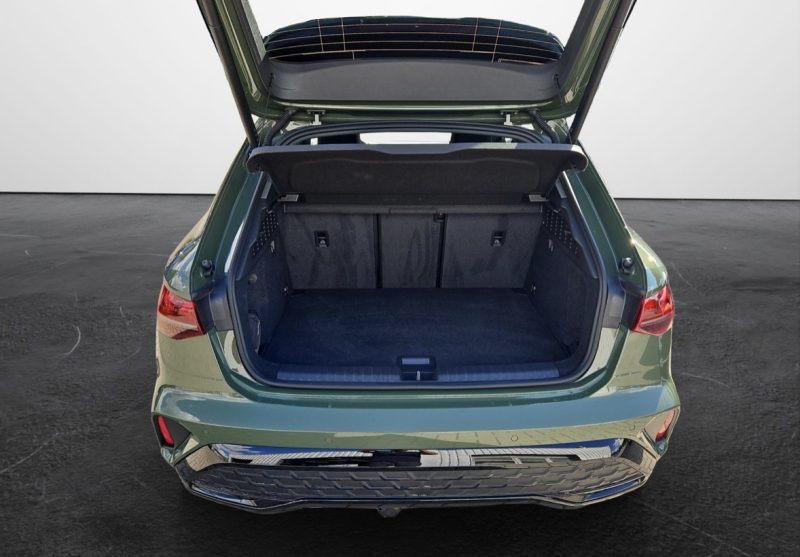 AUDI A3 Sportback 35 TFSI Mild Hybrid 150 S-tronic7 S line / 650 € PAR MOIS 