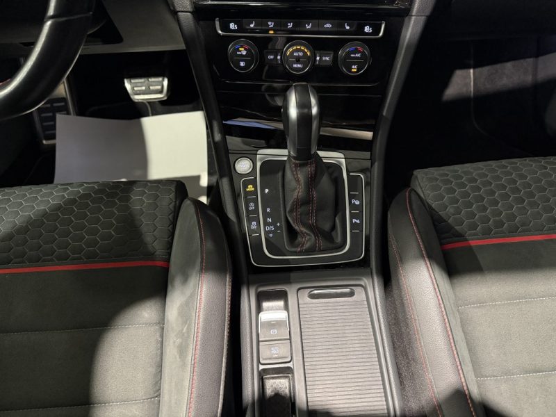 VOLKSWAGEN GOLF 7.5 2.0 TSI 245ch GTI Performance DSG7 - TOIT OUVRANT / DYNAUDIO / DISCOVER PRO