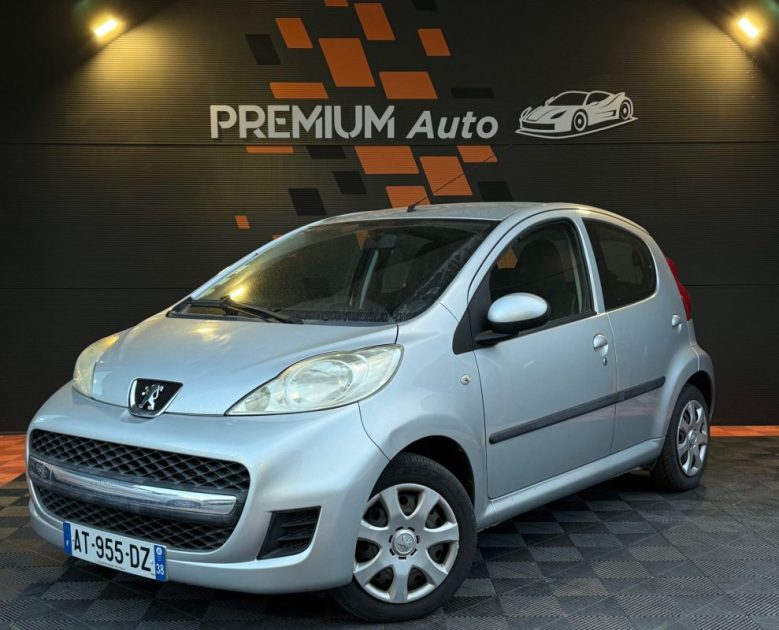 Peugeot 107 1.0i 70 Cv Trendy Boite Automatique 48000km 5 Portes 