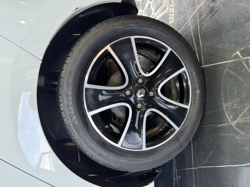 RENAULT CLIO IV 0.9 TCE 90CH ENERGY INTENS ECO² 2014