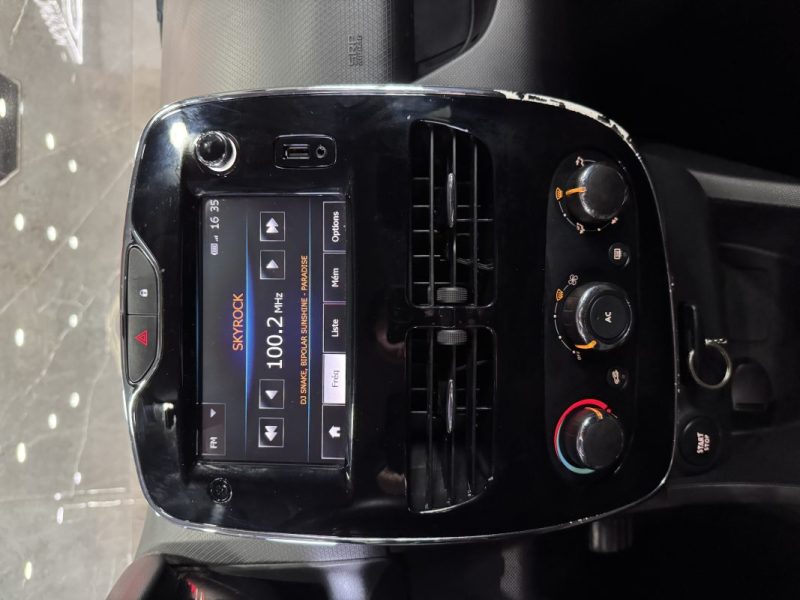 RENAULT CLIO IV 0.9 TCE 90CH ENERGY INTENS ECO² 2014