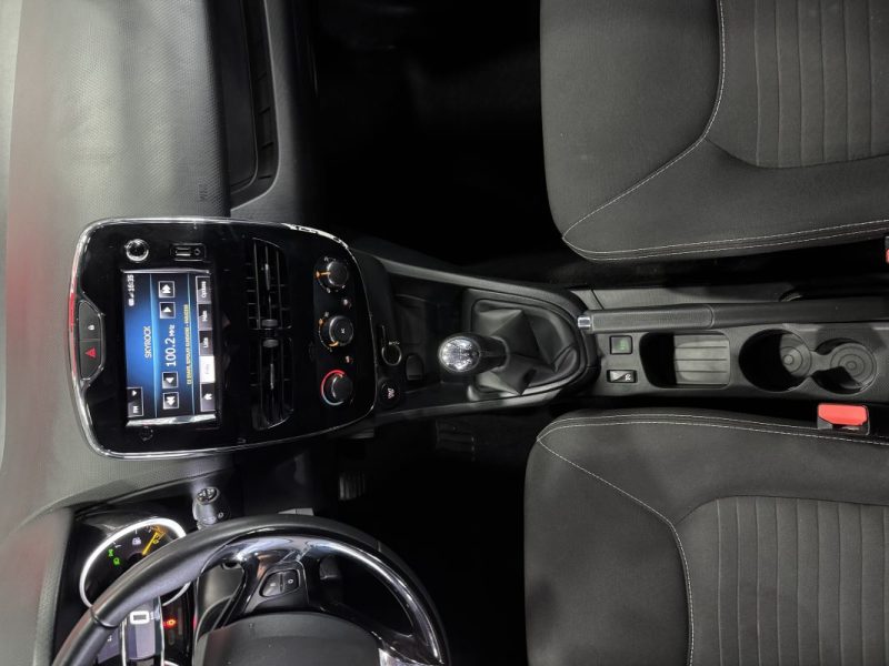 RENAULT CLIO IV 0.9 TCE 90CH ENERGY INTENS ECO² 2014