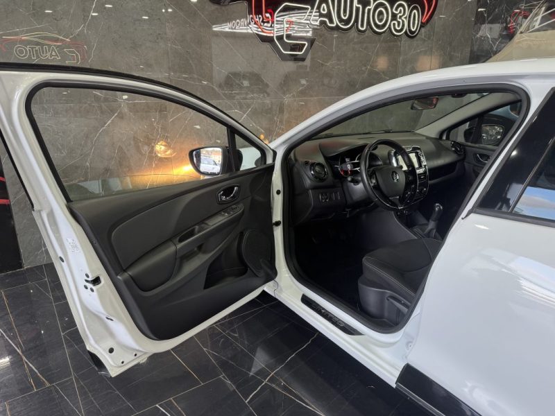 RENAULT CLIO IV 0.9 TCE 90CH ENERGY INTENS ECO² 2014