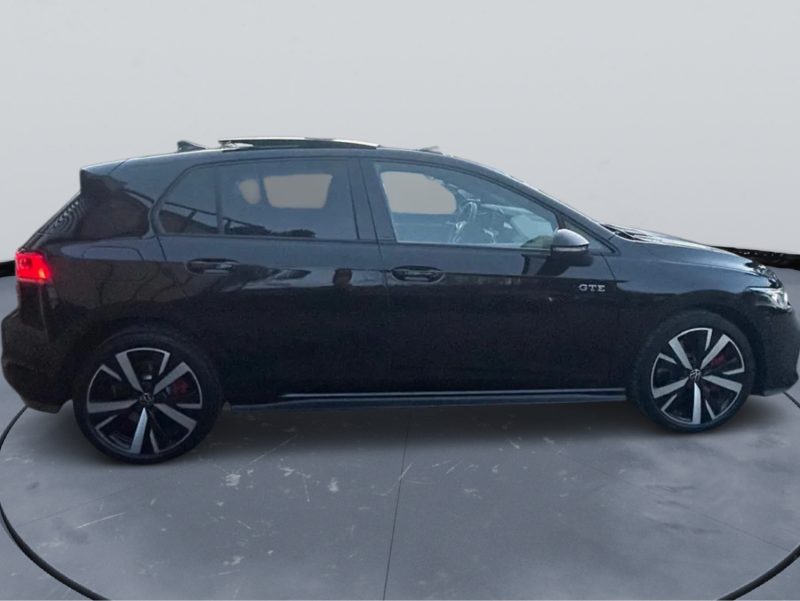 VOLKSWAGEN Golf 1.5 eHybrid 272 DSG6 GTE / 700€ par mois