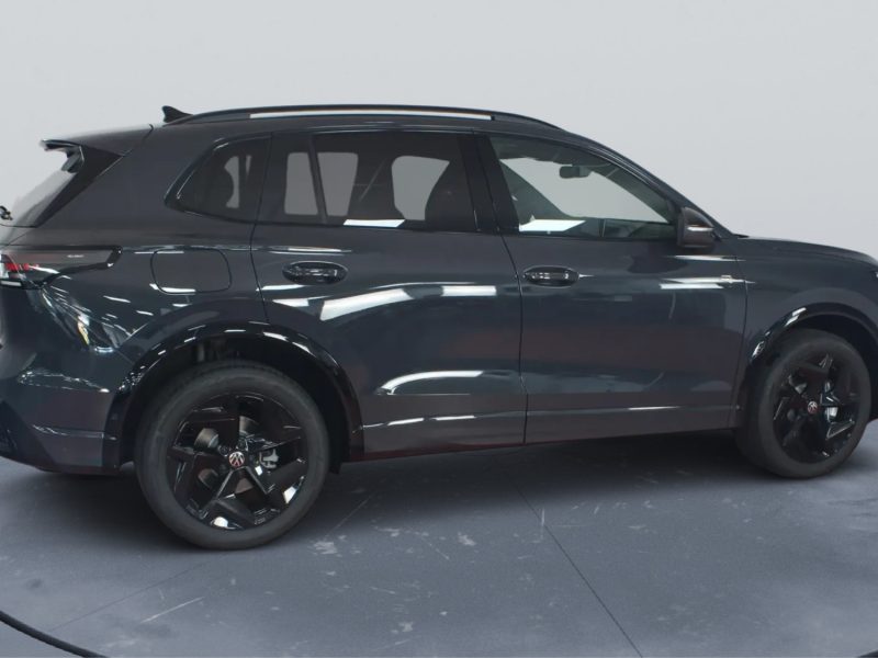 VOLKSWAGEN TIGUAN R-LINE 272 1.5 eHybride 1070/MOIS