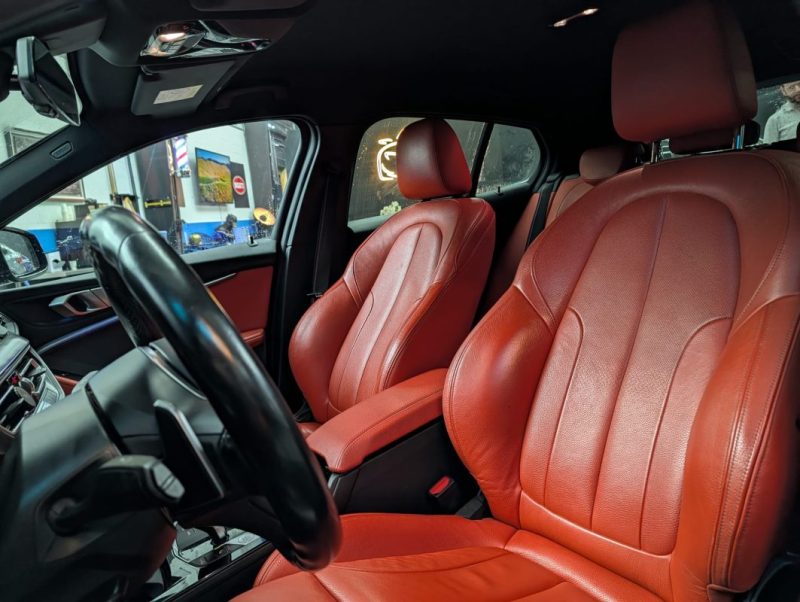 BMW SERIE 1 F40 M135i xDrive 306 CH 