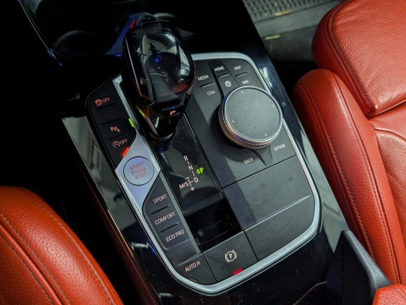 BMW SERIE 1 F40 M135i xDrive 306 CH 