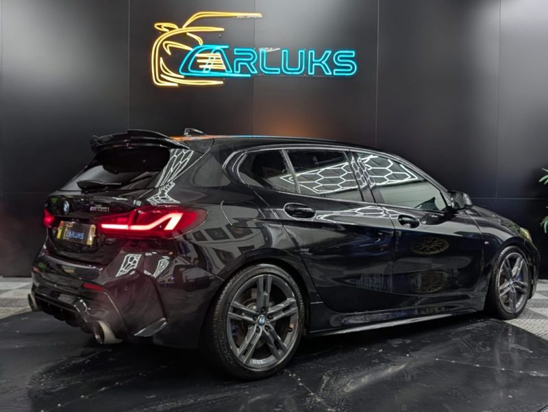 BMW SERIE 1 F40 M135i xDrive 306 CH 