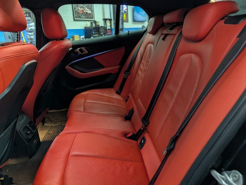 BMW SERIE 1 F40 M135i xDrive 306 CH 