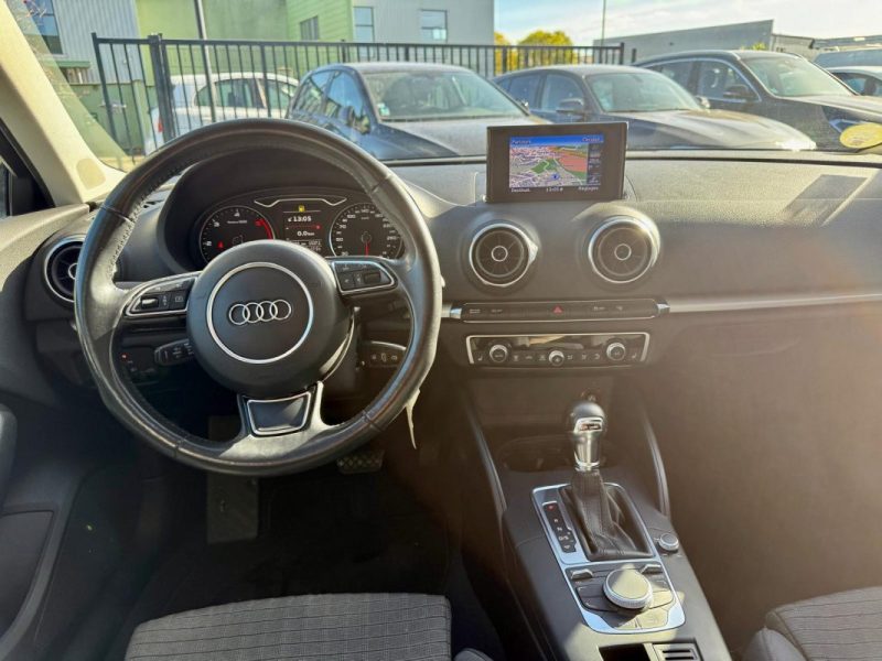 AUDI A3 1.6 TDI 110CH  AMBITION LUXE TOIT PANORAMIQUE 2014