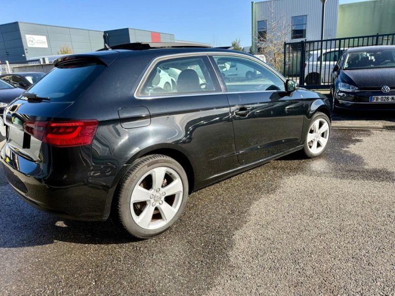 AUDI A3 1.6 TDI 110CH  AMBITION LUXE TOIT PANORAMIQUE 2014