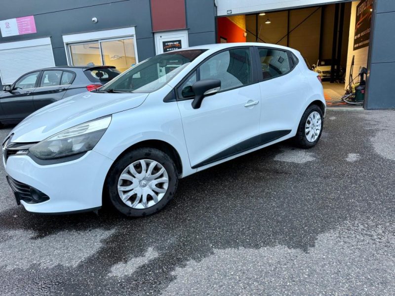 RENAULT CLIO IV 1.2 16V 75CH ZEN 