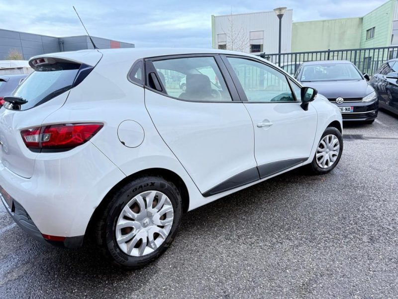 RENAULT CLIO IV 1.2 16V 75CH ZEN 