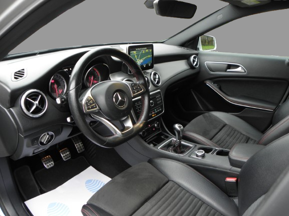MERCEDES GLA 180 AMG LINE 2015