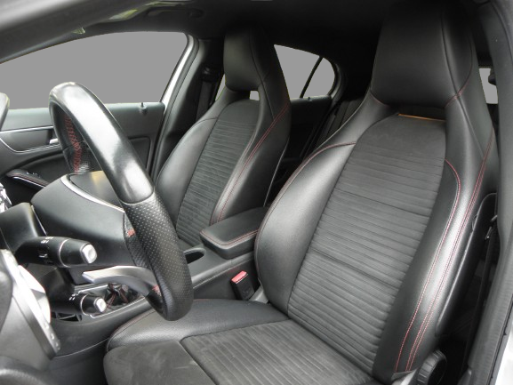 MERCEDES GLA 180 AMG LINE 2015