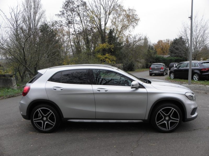 MERCEDES GLA 180 AMG LINE 2015