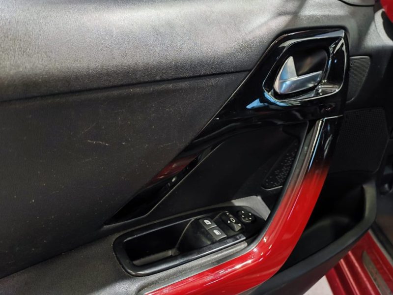 PEUGEOT 208 1.6 THP 200CH GTI 3P 2013