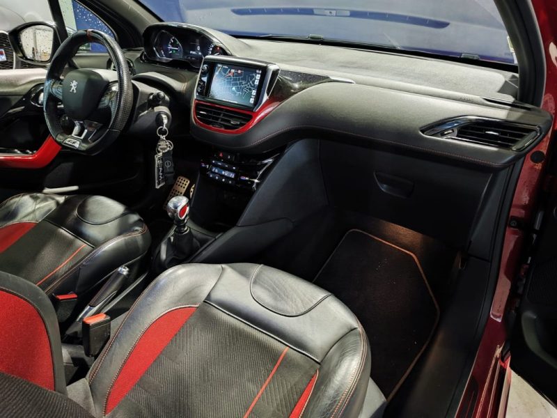 PEUGEOT 208 1.6 THP 200CH GTI 3P 2013