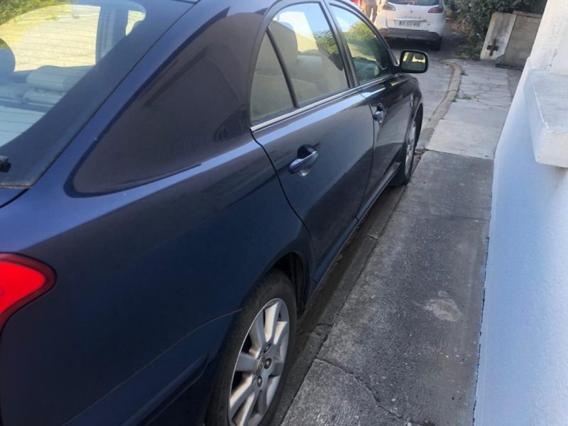 TOYOTA AVENSIS 177 D-4D CLEAN POWER 2006