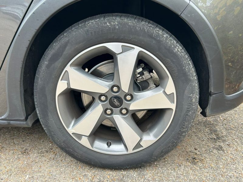 FORD FOCUS IV 1.0 ECOBOOST 125CH 