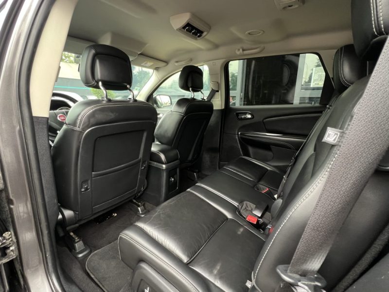 FIAT FREEMONT 2.0 MULTIJET 170 Cv 4x2 CUIR GPS CAMERA 7 PLACES SON ALPINE 88 500 Km - GARANTIE 1 AN