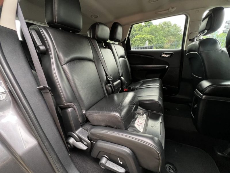 FIAT FREEMONT 2.0 MULTIJET 170 Cv 4x2 CUIR GPS CAMERA 7 PLACES SON ALPINE 88 500 Km - GARANTIE 1 AN