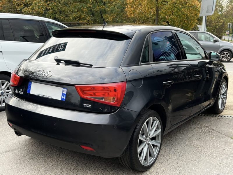 AUDI A1 SPORTBACK AMBITION LUXE 1.6 TDI 90 Cv 1ERE MAIN / BOITE AUTOMATIQUE 5 PORTES - GARANTIE 1 AN