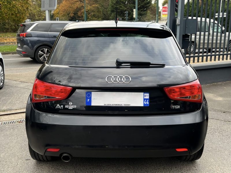 AUDI A1 SPORTBACK AMBITION LUXE 1.6 TDI 90 Cv 1ERE MAIN / BOITE AUTOMATIQUE 5 PORTES - GARANTIE 1 AN