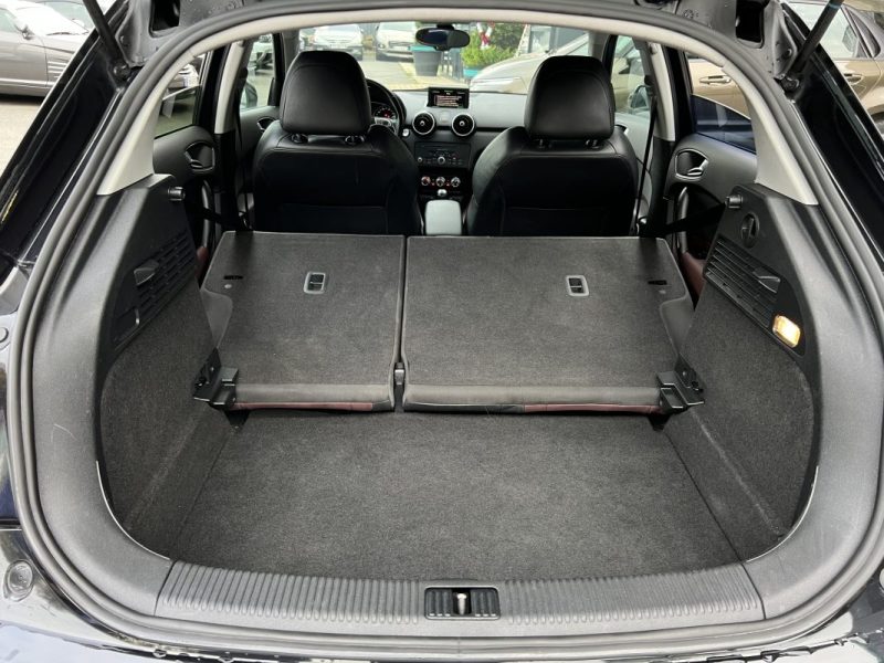 AUDI A1 SPORTBACK AMBITION LUXE 1.6 TDI 90 Cv 1ERE MAIN / BOITE AUTOMATIQUE 5 PORTES - GARANTIE 1 AN