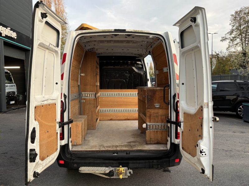 RENAULT MASTER III PHASE 2 FOURGON GRAND CONFORT 2.3 DCI 135 Cv F3500 L3H3 3 PLACES - GARANTIE 1 AN