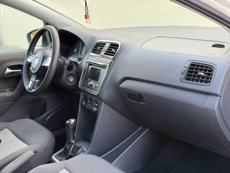 VOLKSWAGEN POLO V 1L6 TDI 75CV TRENDLINE 2010 232 000KM 