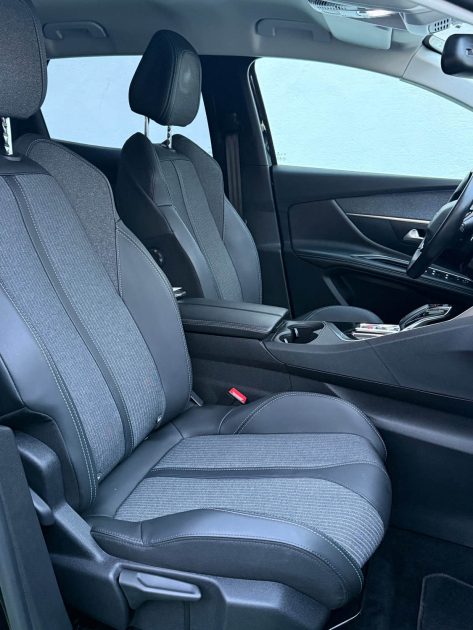 PEUGEOT 3008 - 2 1.2 PURETECH 130CH S&S ALLURE PACK EAT8 GARANTIE 12 MOIS 2022