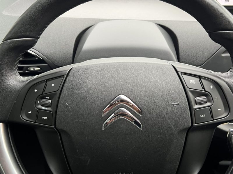 CITROEN C4 PICASSO II 1.6 E HDI 115 Cv 1ERE MAIN / ECRAN TACTILE BVM6 CRIT AIR 2 - GARANTIE 1 AN