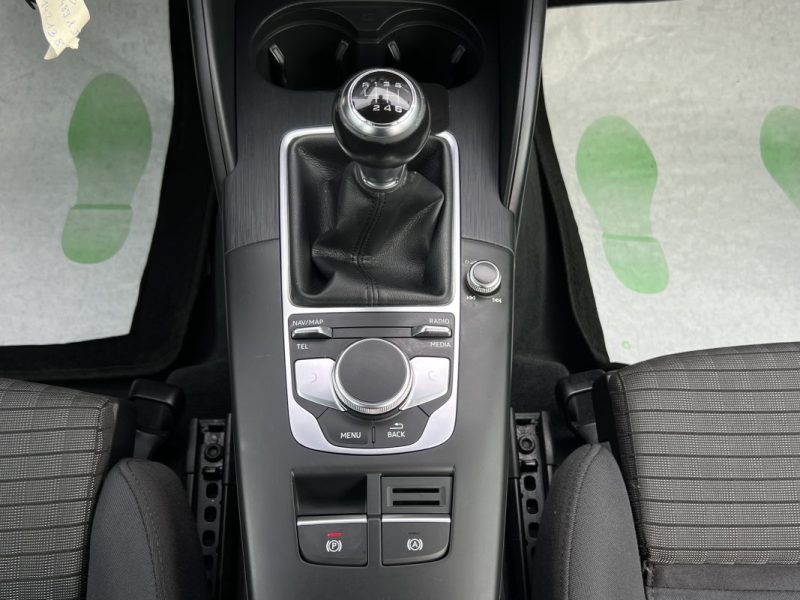 AUDI A3 III PHASE 2 SPORTBACK 1.0 TFSI 115 Cv 1ERE MAIN / GPS CRIT AIR 2 5 PORTES - GARANTIE 1 AN