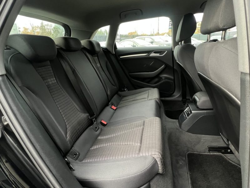 AUDI A3 III PHASE 2 SPORTBACK 1.0 TFSI 115 Cv 1ERE MAIN / GPS CRIT AIR 2 5 PORTES - GARANTIE 1 AN