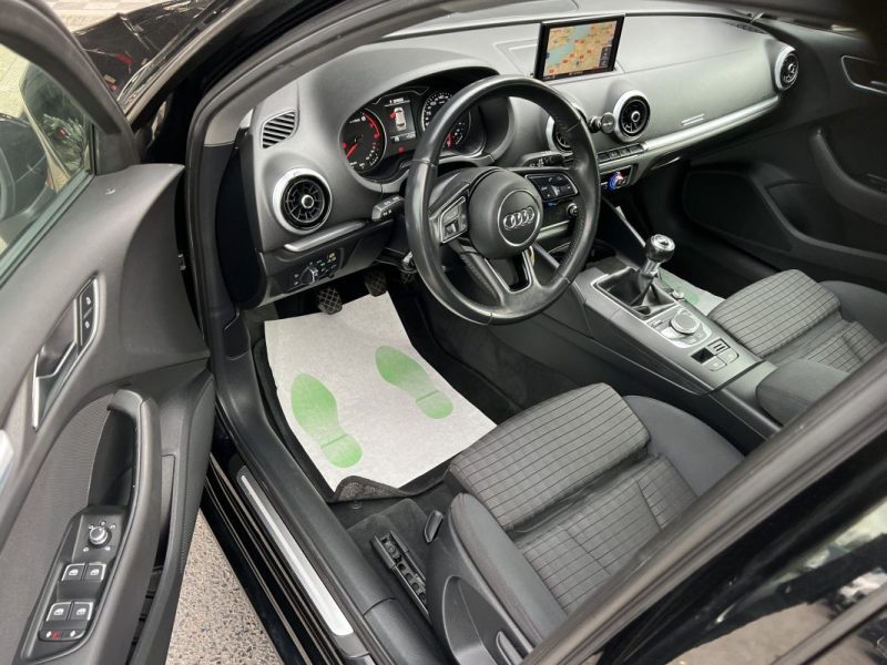 AUDI A3 III PHASE 2 SPORTBACK 1.0 TFSI 115 Cv 1ERE MAIN / GPS CRIT AIR 2 5 PORTES - GARANTIE 1 AN