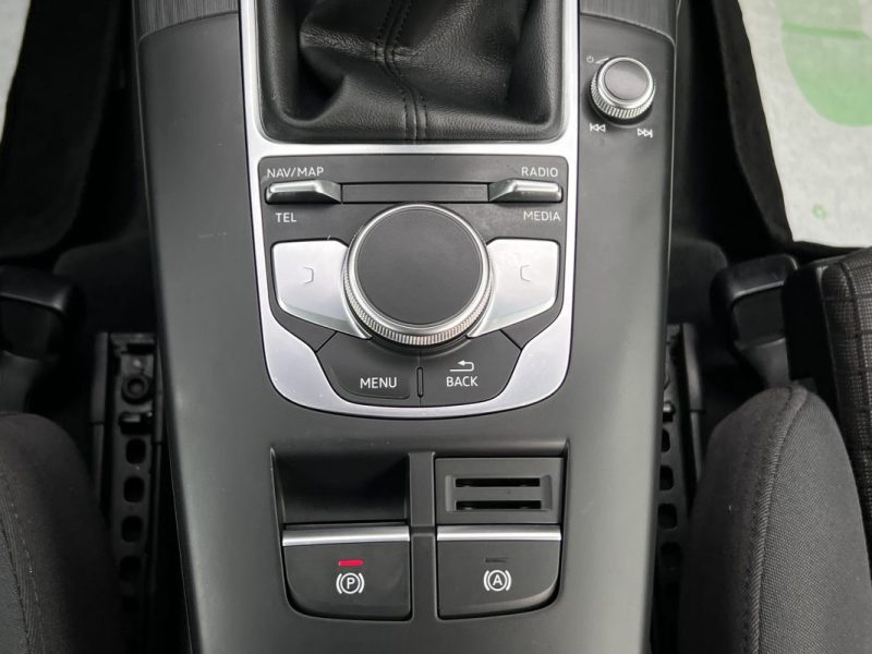 AUDI A3 III PHASE 2 SPORTBACK 1.0 TFSI 115 Cv 1ERE MAIN / GPS CRIT AIR 2 5 PORTES - GARANTIE 1 AN