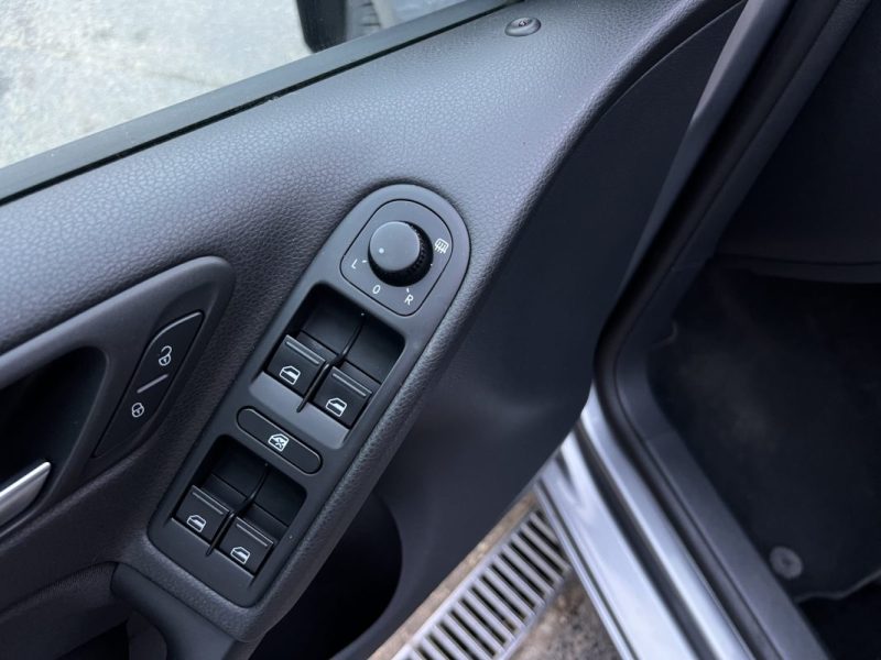 VOLKSWAGEN GOLF 6 VI 1.6 TDI 105 Cv 5 PORTES 76 900 Kms / CRIT AIR 2 - GARANTIE 1 AN