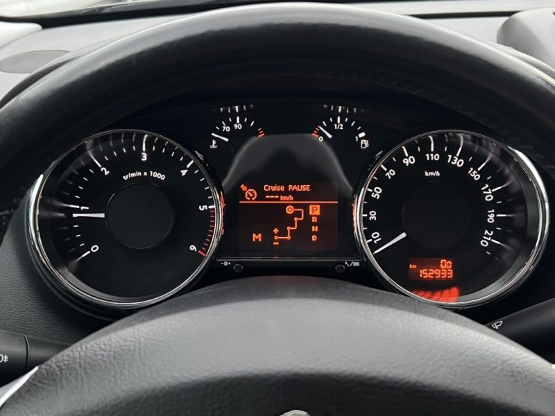 PEUGEOT 3008 (2) FELINE 1.6 Hdi 120 BOITE AUTO CUIR TOIT PANO ATTELAGE GPS CritAir2- GARANTIE 1 AN