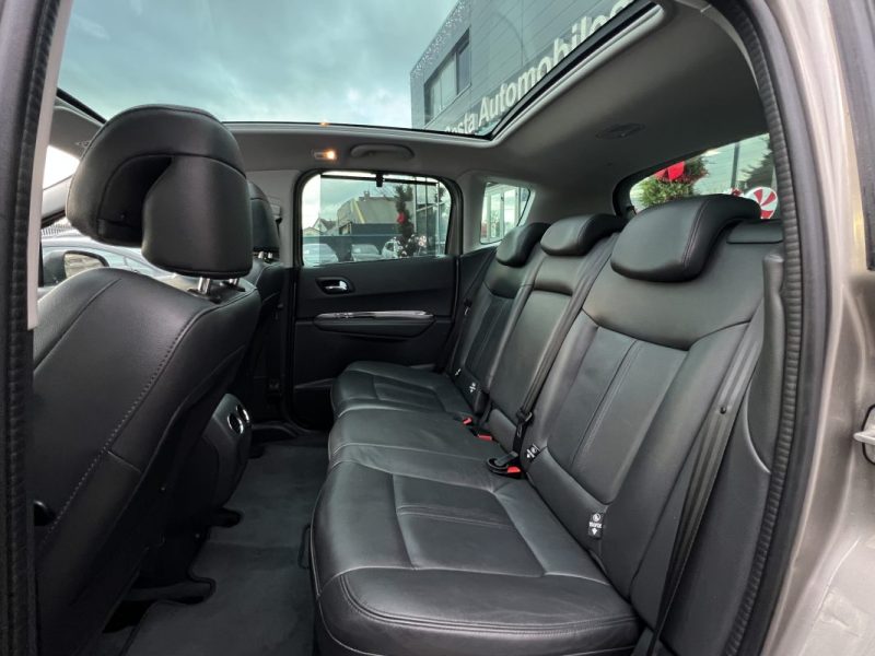 PEUGEOT 3008 (2) FELINE 1.6 Hdi 120 BOITE AUTO CUIR TOIT PANO ATTELAGE GPS CritAir2- GARANTIE 1 AN