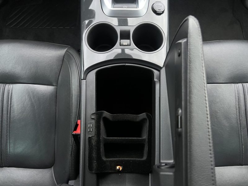 PEUGEOT 3008 (2) FELINE 1.6 Hdi 120 BOITE AUTO CUIR TOIT PANO ATTELAGE GPS CritAir2- GARANTIE 1 AN