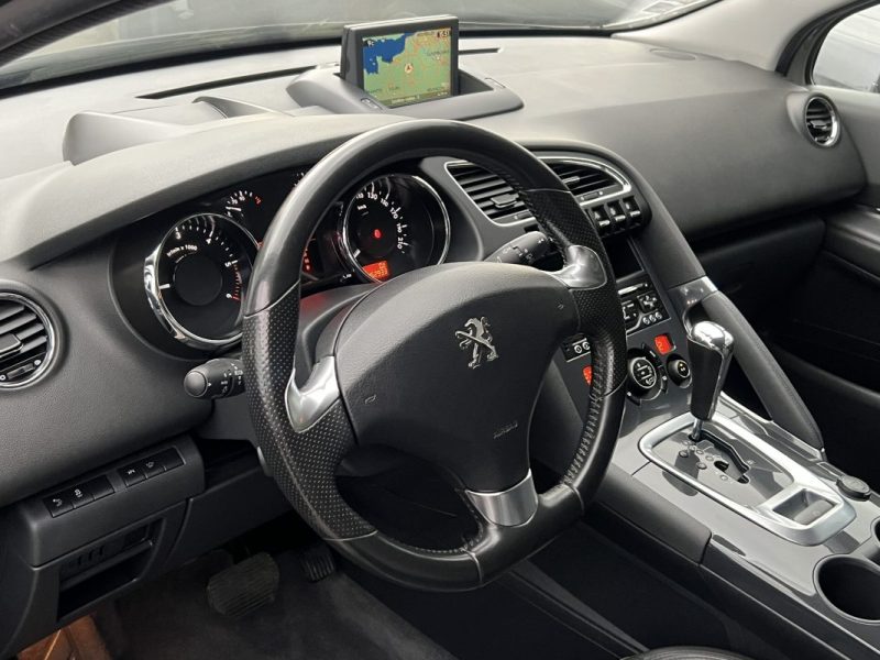 PEUGEOT 3008 (2) FELINE 1.6 Hdi 120 BOITE AUTO CUIR TOIT PANO ATTELAGE GPS CritAir2- GARANTIE 1 AN