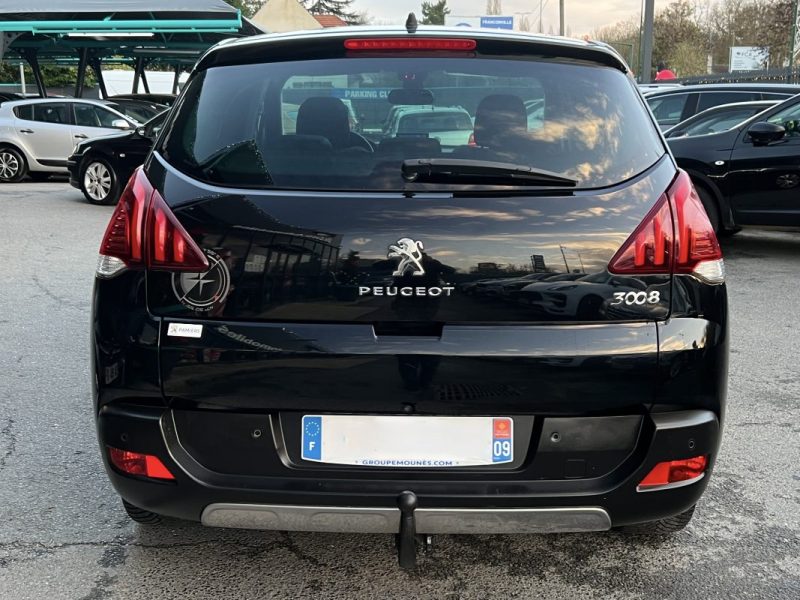 PEUGEOT 3008 (2) CROSSWAY 1.6 Hdi 120 BOITE AUTO CUIR TOIT PANO ATTELAGE GPS CritAir2- GARANTIE 1 AN