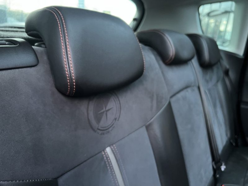 PEUGEOT 3008 (2) CROSSWAY 1.6 Hdi 120 BOITE AUTO CUIR TOIT PANO ATTELAGE GPS CritAir2- GARANTIE 1 AN